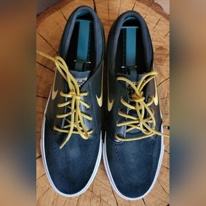 Nike Stefan Janoski "Takashi" Size 10.5 Mens with Box SB Zoom Brand New